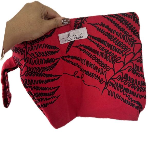 Simply Sisters Lola Hawaiian Tropical Kupukupu Fern Large Wristlet Pouch - Picture 1 of 4